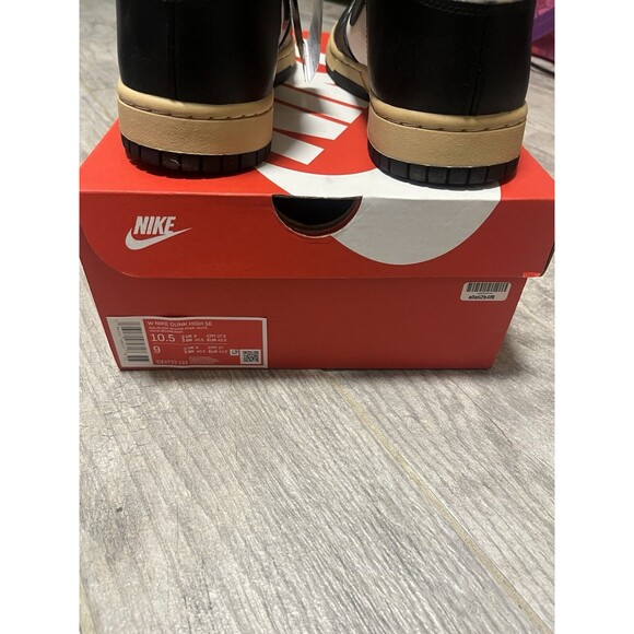 Size 10.5W/9M - W Nike Dunk High Vintage Black - NEW IN BOX - "Vintage Panda" - Picture 7 of 7